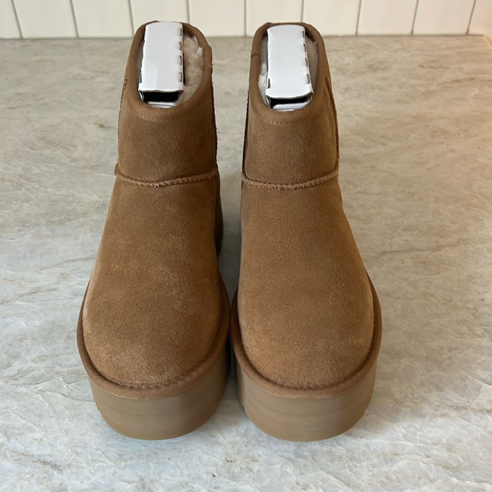 UGG Classic Mini Platform Boot